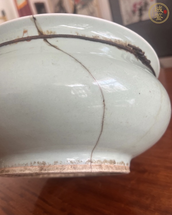 古玩陶瓷清中期 青釉羅漢爐真品鑒賞圖