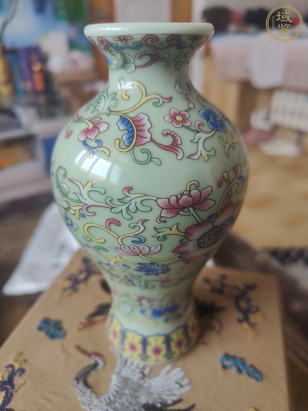 古玩陶瓷粉彩瓶真品鑒賞圖