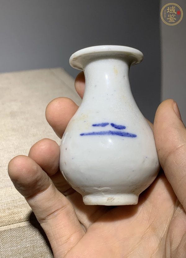 古玩陶瓷青花花卉紋玉壺春瓶真品鑒賞圖
