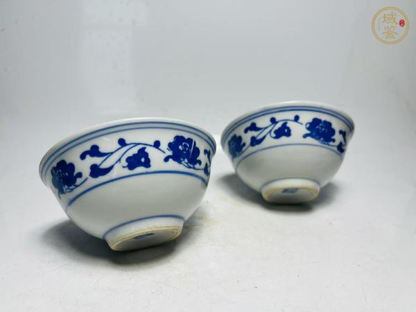 古玩陶瓷青花纏枝花卉紋碗真品鑒賞圖