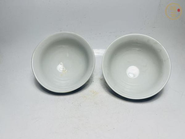 古玩陶瓷青花纏枝花卉紋碗真品鑒賞圖