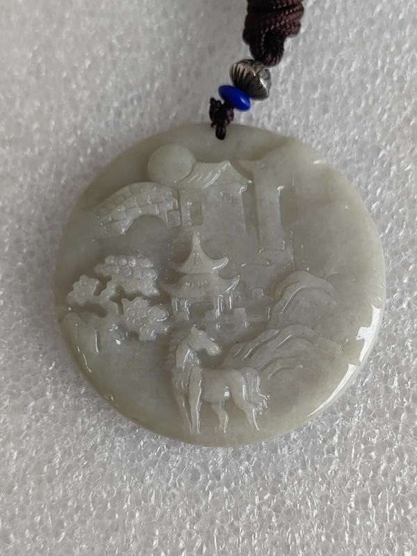 古玩玉器天然翡翠雕“山水牌”拍賣，當(dāng)前價(jià)格298元
