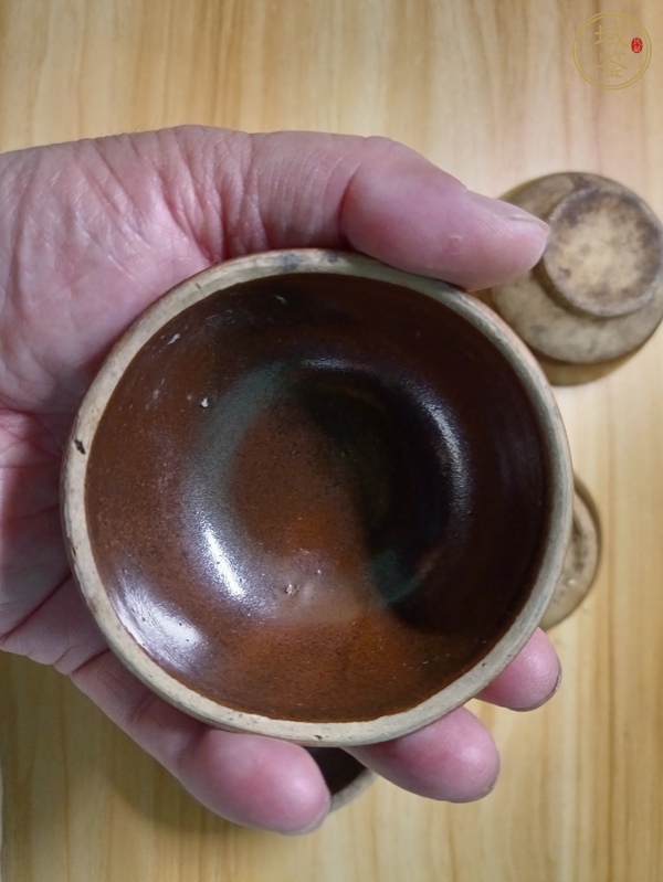 古玩陶瓷黑釉茶碗真品鑒賞圖
