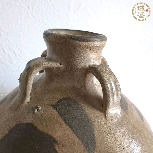 古玩陶瓷磁州窯白底黑花四系瓶真品鑒賞圖