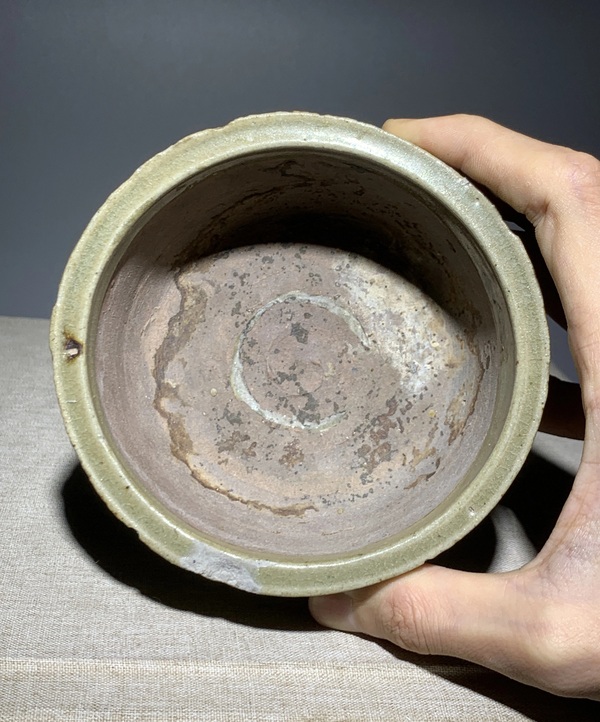 古玩陶瓷明龍泉吊腳爐拍賣，當(dāng)前價格1250元