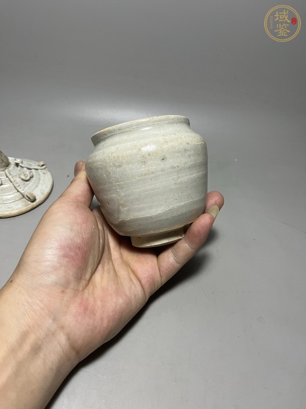 古玩陶瓷青白釉塔式罐真品鑒賞圖