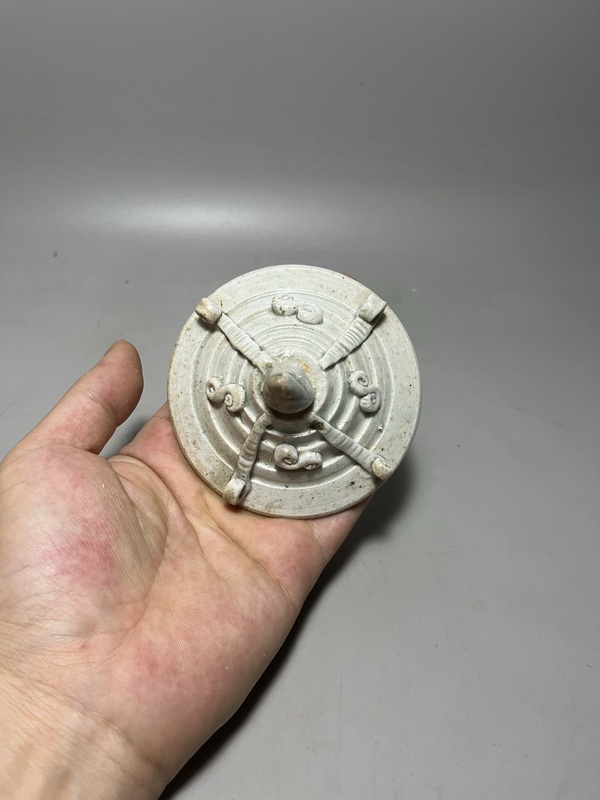 古玩陶瓷青白釉茶葉罐拍賣，當(dāng)前價(jià)格0元