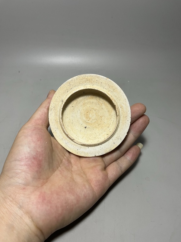 古玩陶瓷青白釉茶葉罐拍賣，當(dāng)前價(jià)格0元