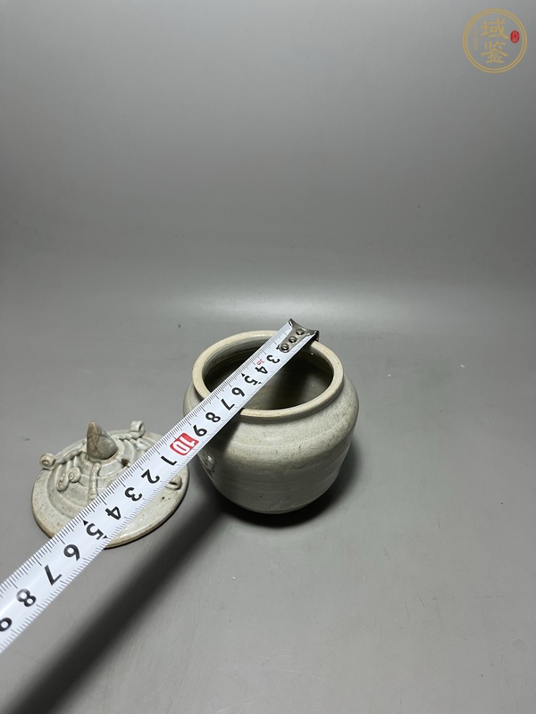 古玩陶瓷青白釉塔式罐真品鑒賞圖