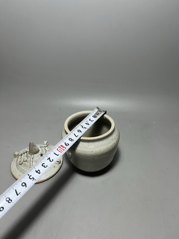古玩陶瓷青白釉茶葉罐拍賣，當(dāng)前價(jià)格0元