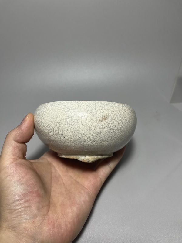 古玩陶瓷漳州窯哥釉香爐拍賣，當前價格0元