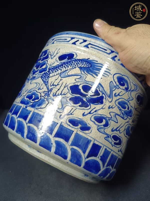 古玩陶瓷龍紋青花香爐真品鑒賞圖