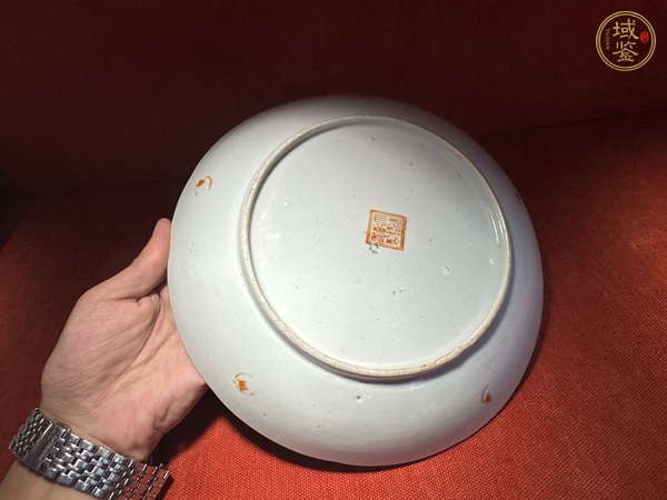 古玩陶瓷粉彩盤真品鑒賞圖