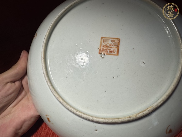 古玩陶瓷粉彩盤真品鑒賞圖