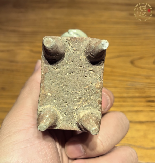 古玩陶瓷宋元時期青白釉獅子塑像真品鑒賞圖