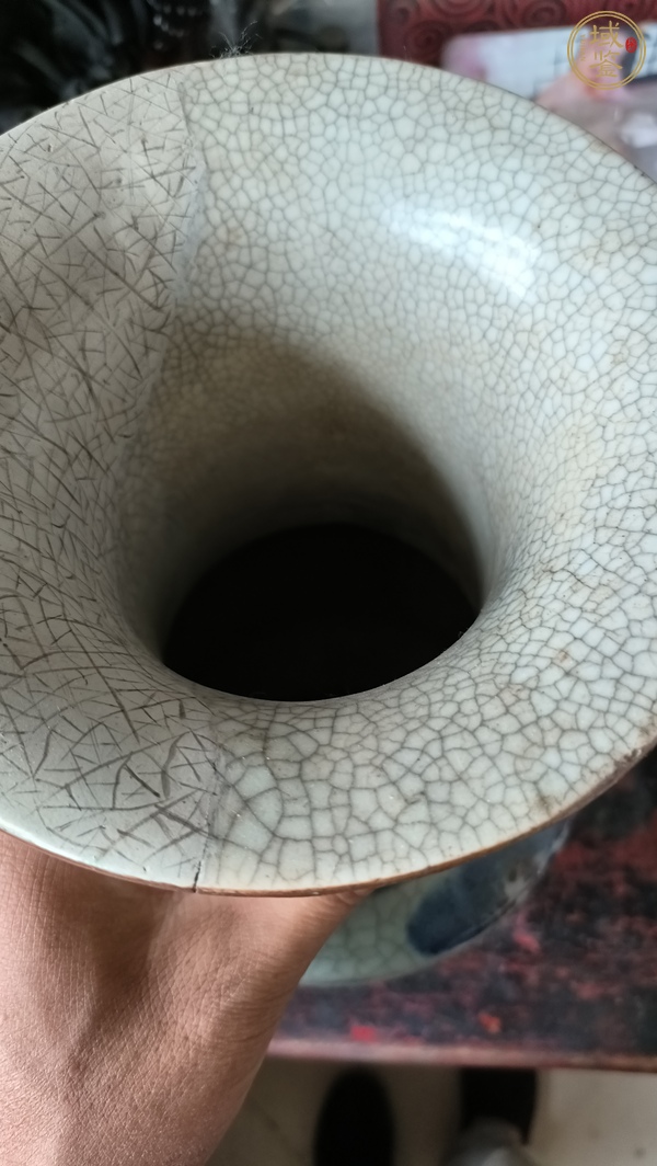 古玩陶瓷哥釉地鐵銹釉青花釉里紅瓶真品鑒賞圖