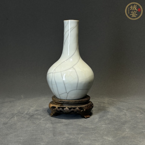 古玩陶瓷官釉天球瓶真品鑒賞圖