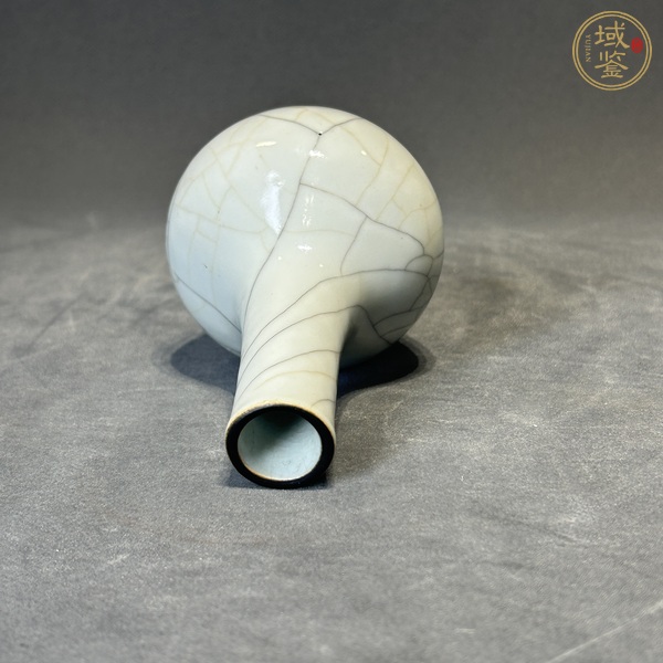 古玩陶瓷官釉天球瓶真品鑒賞圖