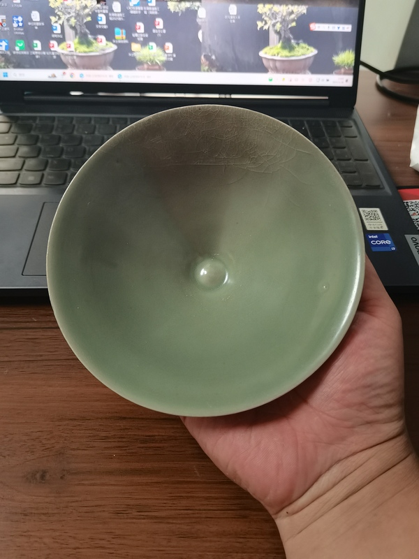 古玩陶瓷龍泉青瓷斗笠盞拍賣,當(dāng)前價格10888元