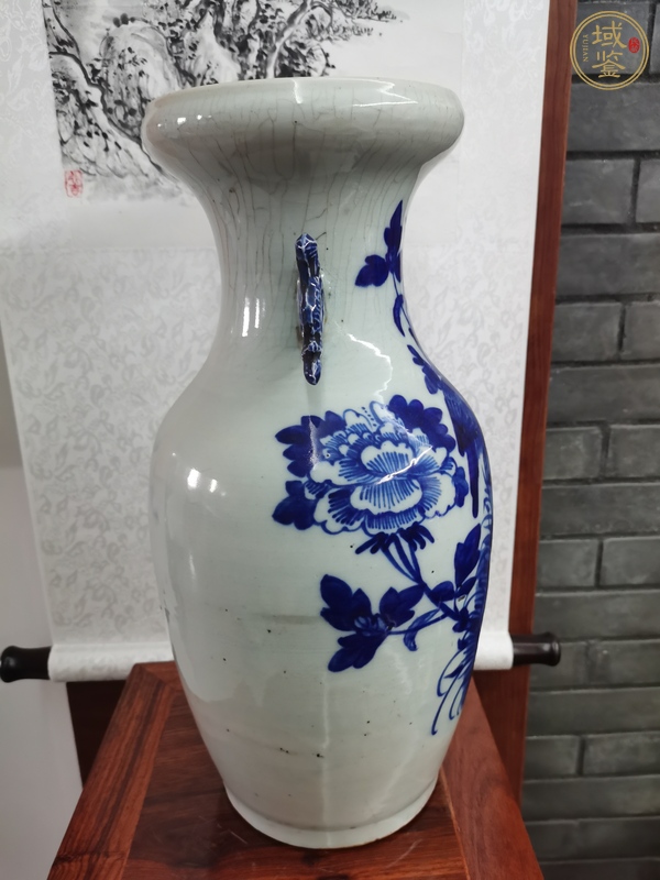 古玩陶瓷花鳥紋青花瓶真品鑒賞圖