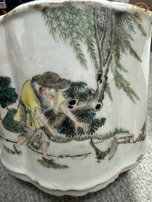古玩陶瓷油粉彩漁翁得利圖茶葉罐真品鑒賞圖