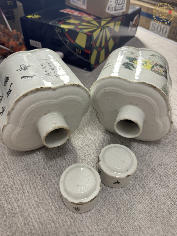 古玩陶瓷油粉彩漁翁得利圖茶葉罐真品鑒賞圖