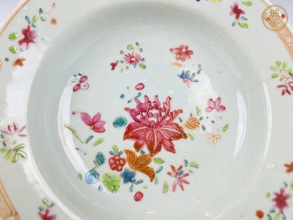 古玩清早期·粉彩花卉折沿盤真品鑒賞圖