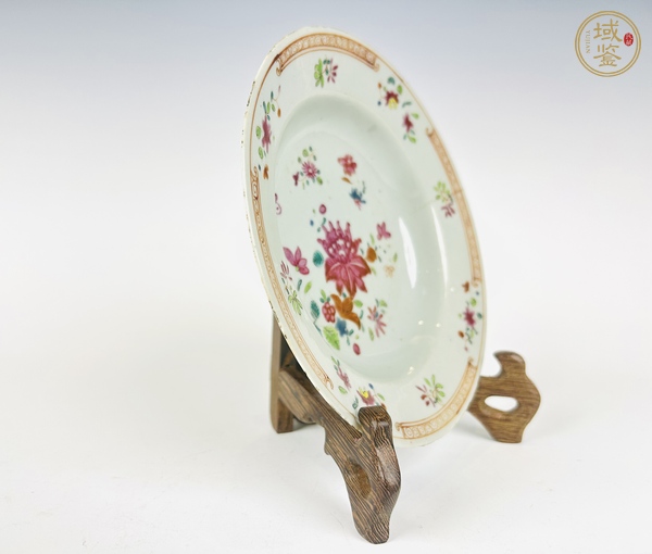 古玩陶瓷清早期·粉彩花卉折沿盤真品鑒賞圖
