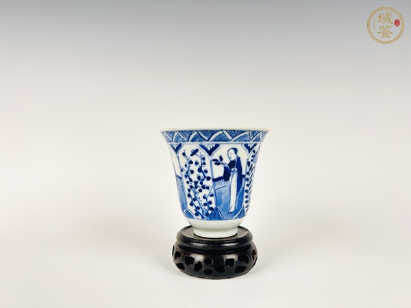 古玩陶瓷清光緒·青花人物故事鈴鐺杯真品鑒賞圖