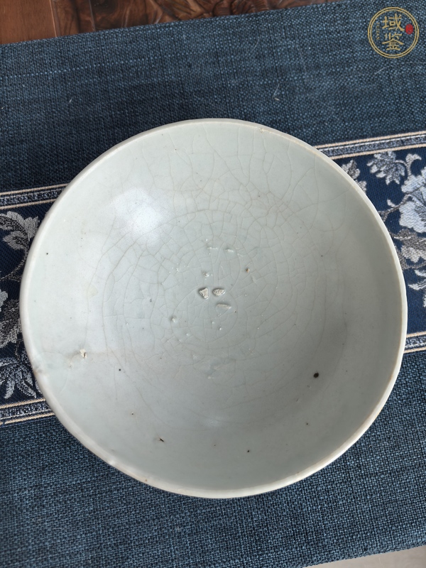 古玩陶瓷卵白釉碗真品鑒賞圖