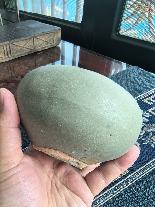 古玩陶瓷龍泉青瓷水盂真品鑒賞圖