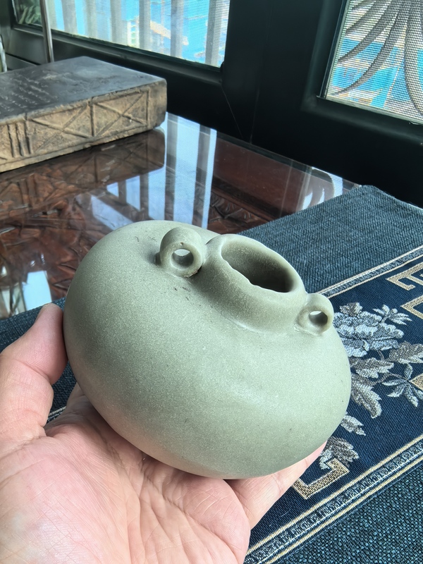 古玩陶瓷元代·龍泉青瓷水盂拍賣，當前價格3333元