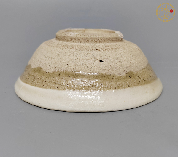 古玩陶瓷磁州窯白釉碗真品鑒賞圖