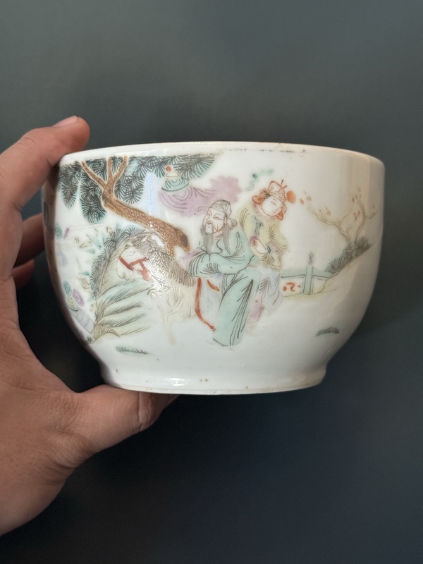 古玩轉(zhuǎn)賣晚清·人物紋細(xì)路粉彩小缸拍賣，當(dāng)前價(jià)格0元