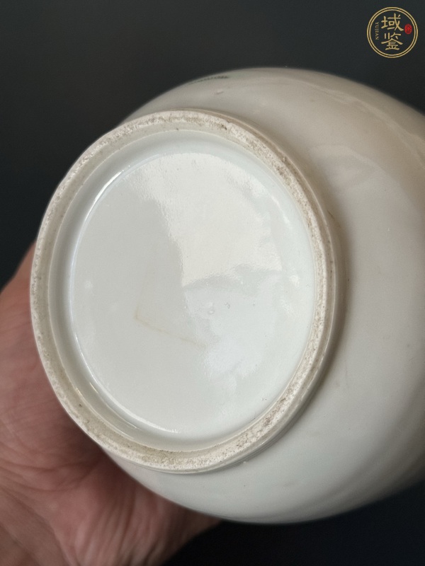 古玩陶瓷人物紋粉彩蓋缸真品鑒賞圖