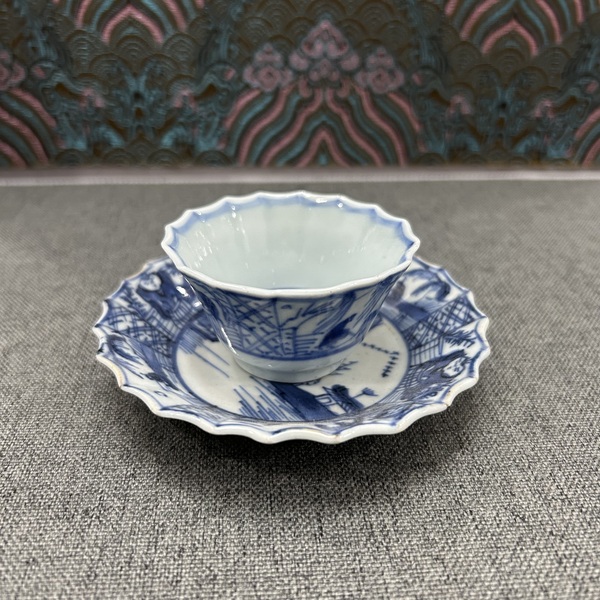 古玩轉賣清康熙青花漁家樂紋杯碟拍賣,當前價格191元