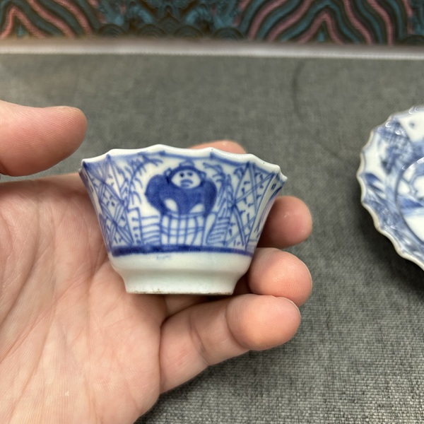 古玩陶瓷清康熙青花漁家樂紋杯碟拍賣,當前價格2200元