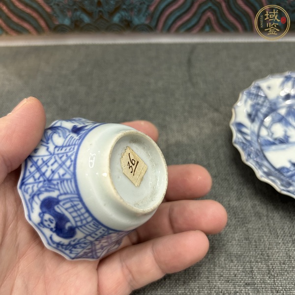 古玩陶瓷青花漁家樂紋杯碟真品鑒賞圖
