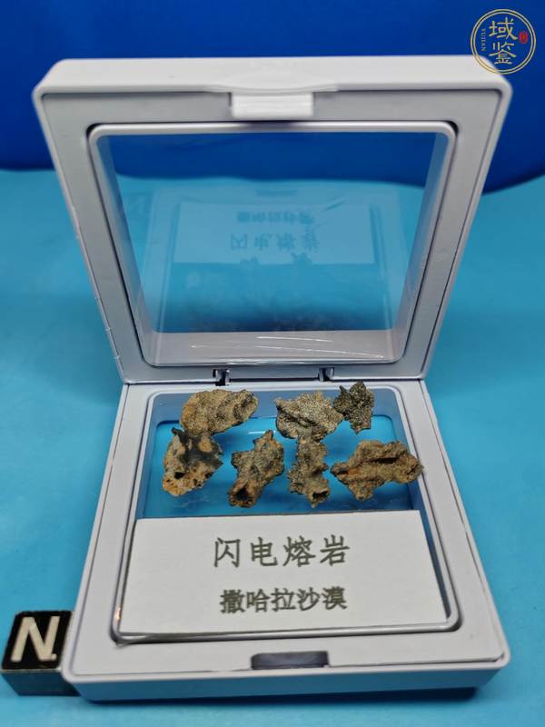 古玩雜項(xiàng)溶巖石真品鑒賞圖