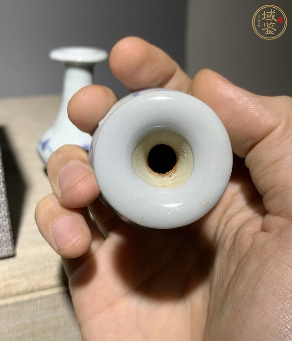古玩陶瓷青花花卉紋玉壺春瓶真品鑒賞圖