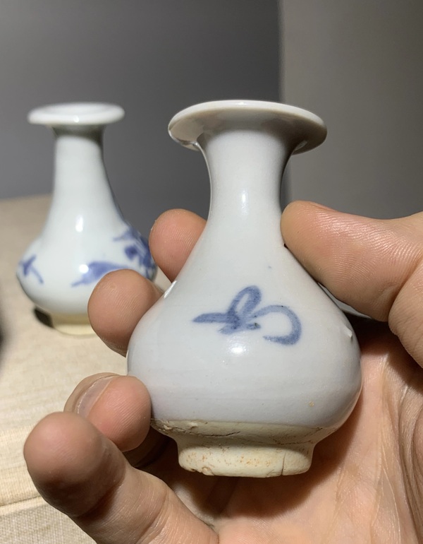 古玩陶瓷青花花卉紋玉壺春瓶拍賣(mài)，當(dāng)前價(jià)格750元
