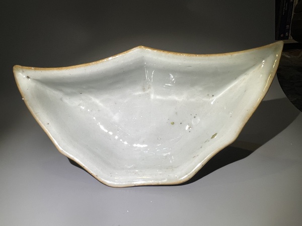 古玩陶瓷晚清淺絳彩花鳥詩文盤拍賣，當前價格400元