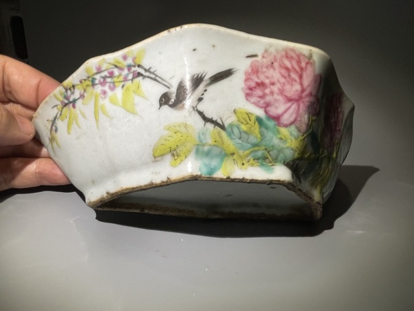 古玩陶瓷晚清淺絳彩花鳥詩文盤拍賣，當前價格400元