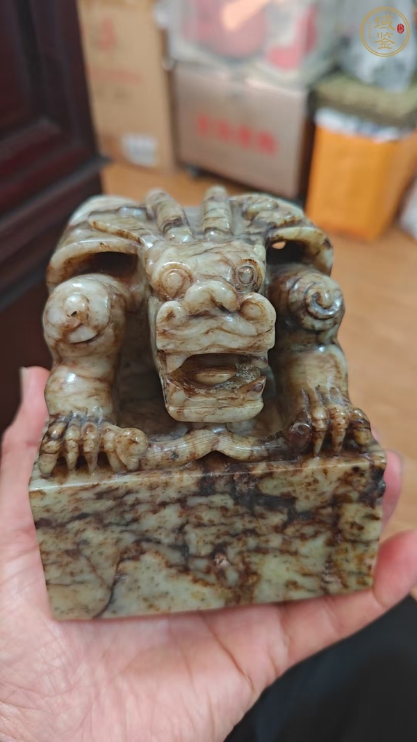 古玩玉器提油仿古“獸鈕玉印”真品鑒賞圖