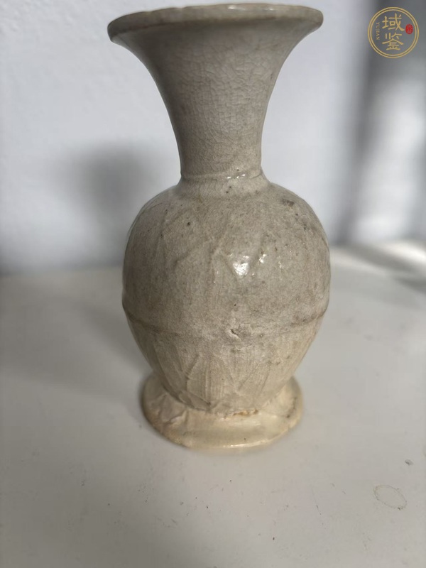 古玩陶瓷青白釉撇口瓶真品鑒賞圖