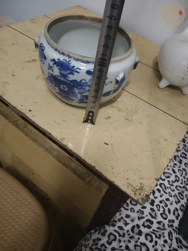 古玩陶瓷青花博古花卉紋四系粥罐真品鑒賞圖
