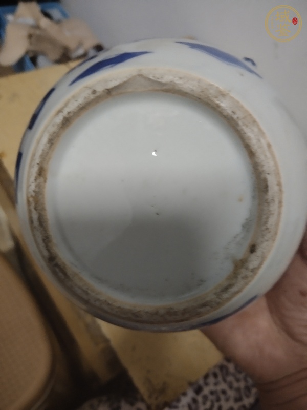 古玩陶瓷青花博古花卉紋四系粥罐真品鑒賞圖