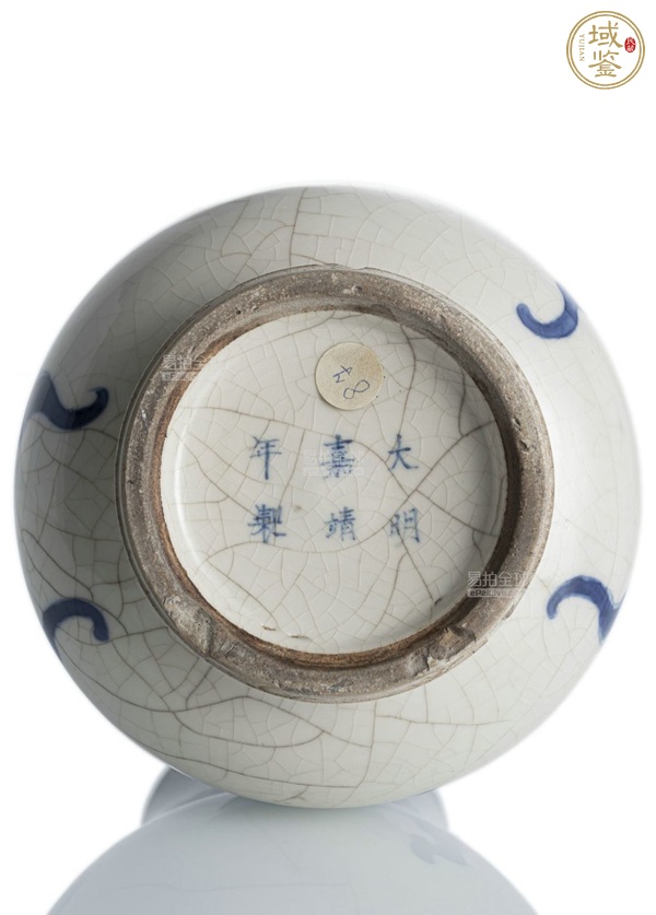 古玩陶瓷晚清煨瓷青花尊真品鑒賞圖