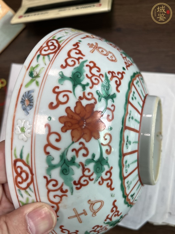 古玩陶瓷清中晚期 粉彩吉祥如意碗真品鑒賞圖
