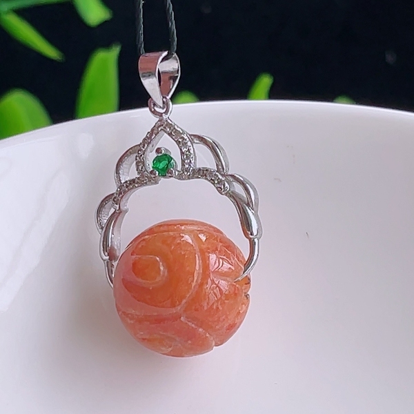 古玩玉器天然翡翠紅翡**珠吊墜拍賣，當(dāng)前價格188元